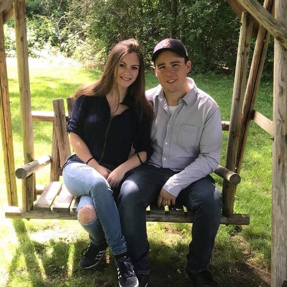 Meet your Posher, Elena - Picture 1 of 1